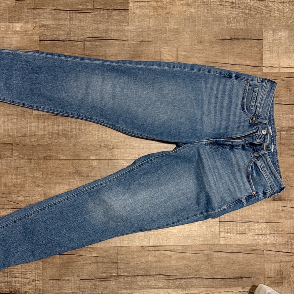 Old Navy Women's Straight Leg Blue Jeans